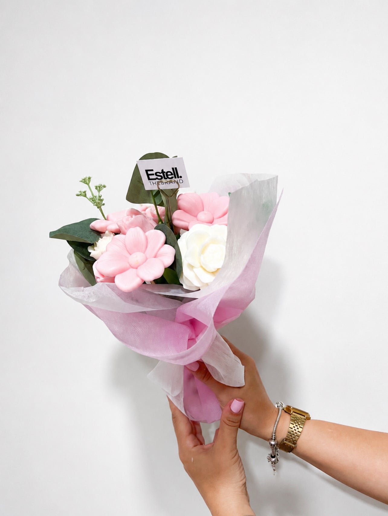 Blushing Bloom Candle Bouque